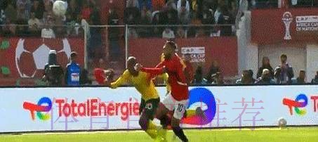 10人埃及成功复仇！19年首胜南非，萨拉赫连场破门，连刷4纪录